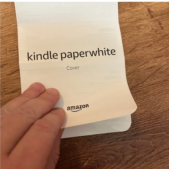 NWT Amazon Kindle Paperwhite Navy Leather COVER ONLY - Picture 9 of 10